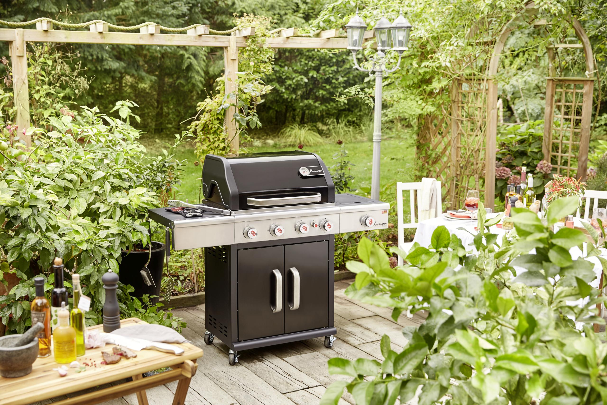 Grill gazowy Landmann Triton 4.1 czarny